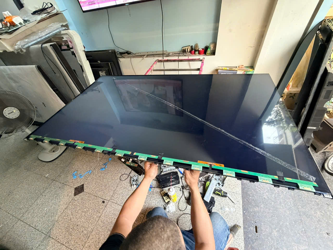 thay màn hình tivi sony giá bao nhiêu